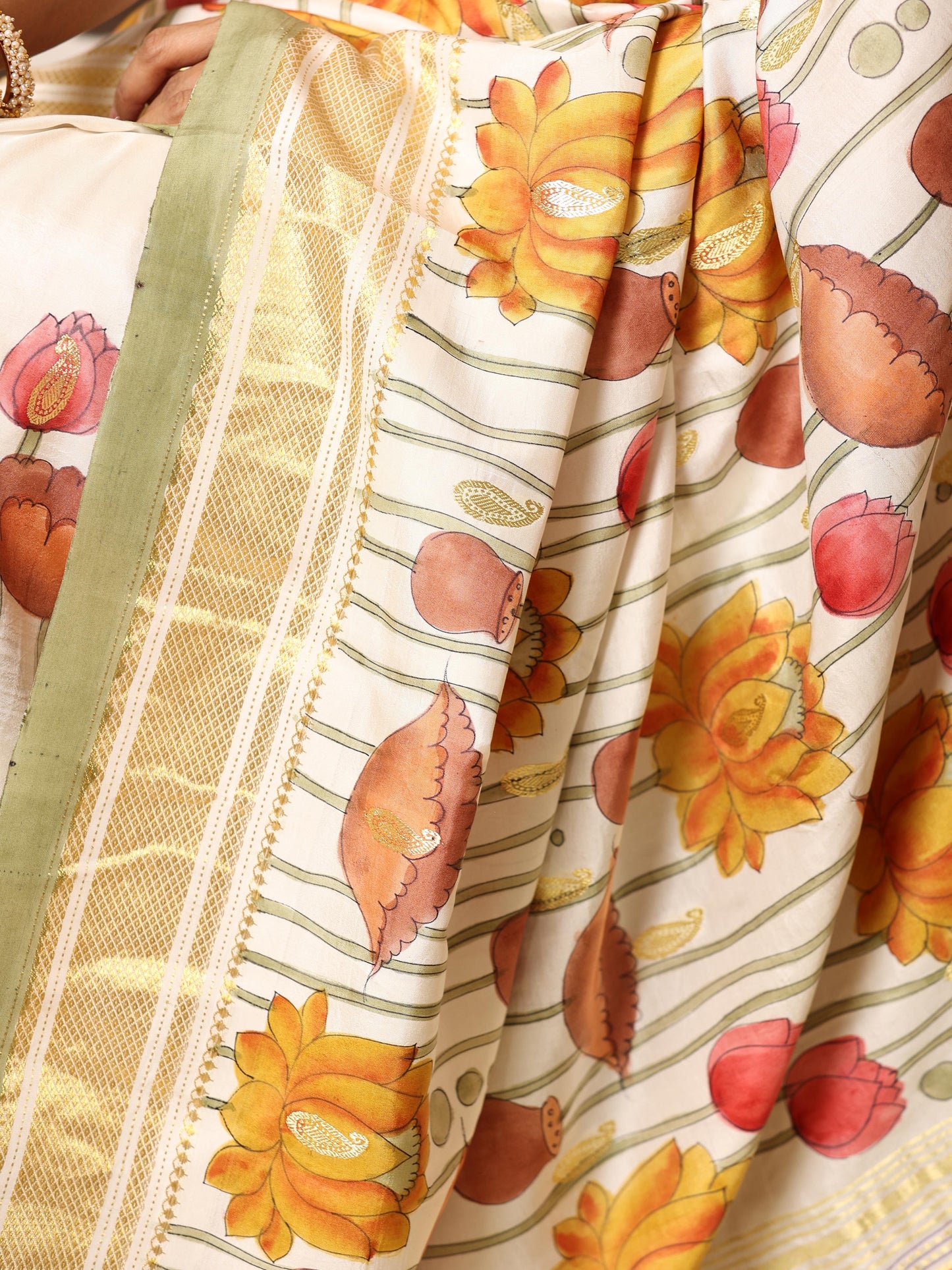 Hand-painted Kalamkari Paithani Saree